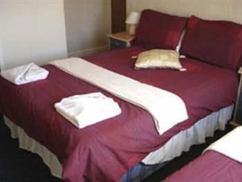 Clarron House Hotel
