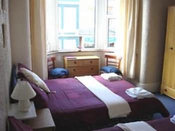 Clarron House Hotel