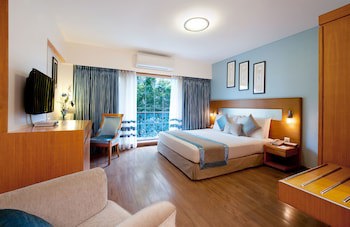 Grand Residency Hotel & Serviced Apartments