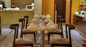 Grand Residency Hotel & Serviced Apartments