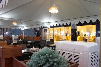 Royal Falcon Hotel galeri fotoğrafı