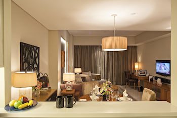 Joy Nostalg Hotel & Suites Manila Managed By Accorhotels