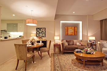 Joy Nostalg Hotel & Suites Manila Managed By Accorhotels