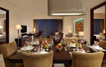 Joy Nostalg Hotel & Suites Manila Managed By Accorhotels