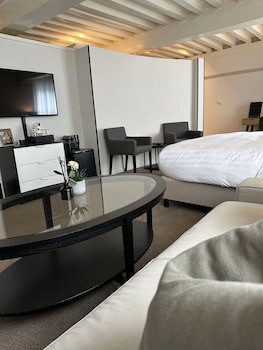 Hotel Grand Canal