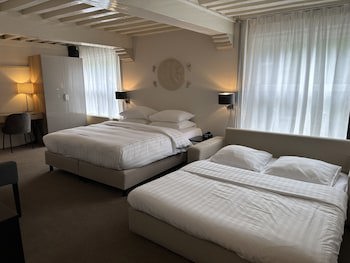 Hotel Grand Canal