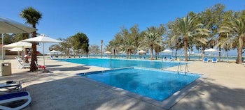 Dhafra Beach Hotel