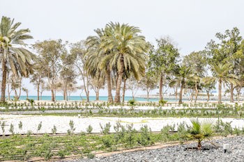 Dhafra Beach Hotel