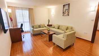 Dhafra Beach Hotel