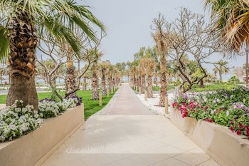 Dhafra Beach Hotel