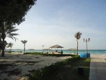 Dhafra Beach Hotel