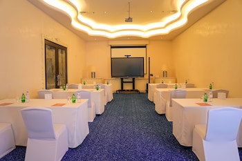 Dhafra Beach Hotel