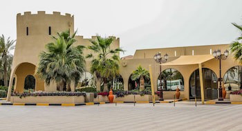 Dhafra Beach Hotel