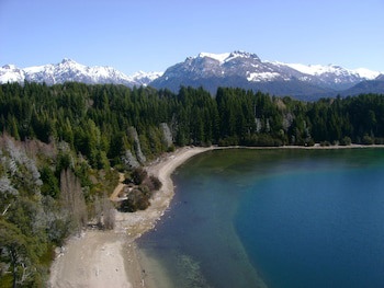 Isla Victoria Lodge