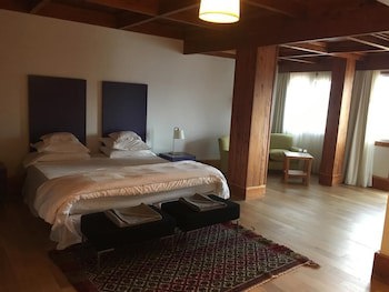 Isla Victoria Lodge