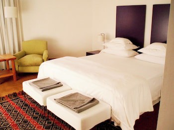 Isla Victoria Lodge