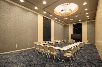 Golden Tulip Ana Dome