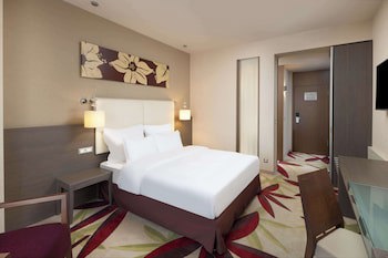 Golden Tulip Ana Dome