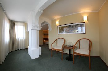 Hotel Savoy