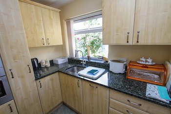 London Road Guest Accommodation