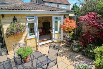 London Road Guest Accommodation