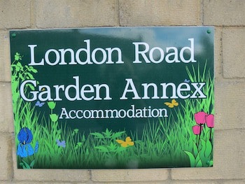 London Road Guest Accommodation