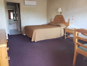Hotel La Villa De Zaragoza