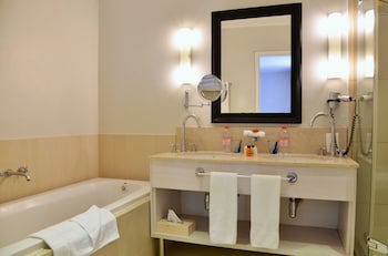 Le Franschhoek Hotel And Spa By Dream Resorts
