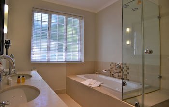 Le Franschhoek Hotel And Spa By Dream Resorts