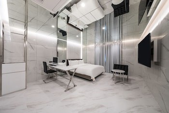 Amourex Hotel