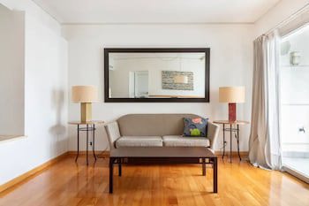 Art Suites