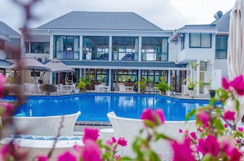 Muri Beach Club