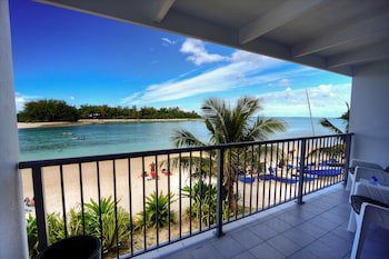 Muri Beach Club