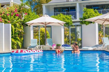 Muri Beach Club