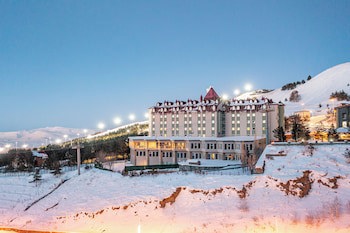 Palan Hotel