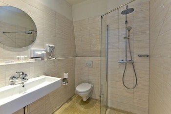 Ambassador City Centre Hotel