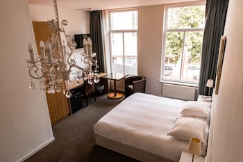 Ambassador City Centre Hotel