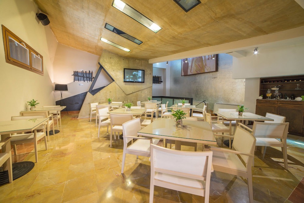 Hotel Acinipo