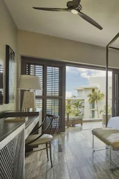 Four Seasons Resort And Residences Anguilla