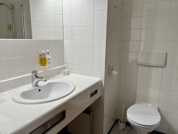 City Hotel