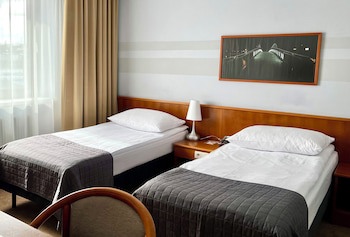 City Hotel