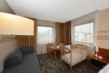 City Hotel