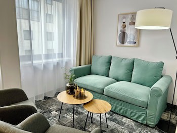 City Hotel