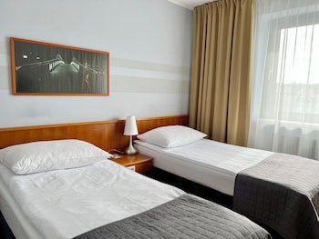 City Hotel