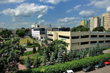 City Hotel