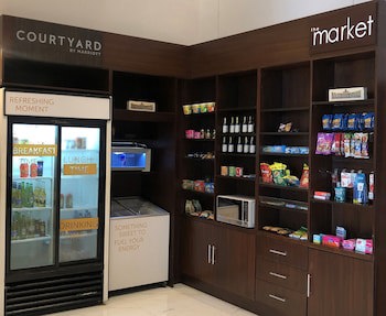Courtyard By Marriott Guayaquil