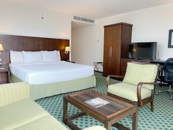 Courtyard By Marriott Guayaquil