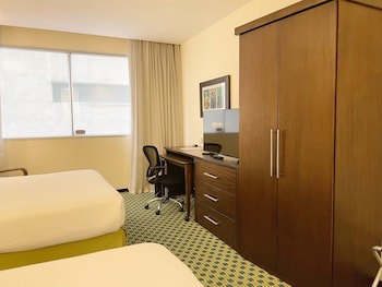 Courtyard By Marriott Guayaquil