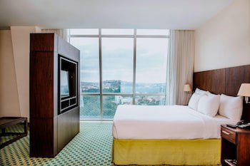 Courtyard By Marriott Guayaquil