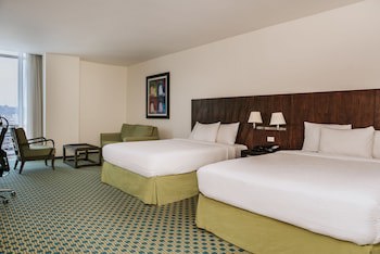 Courtyard By Marriott Guayaquil